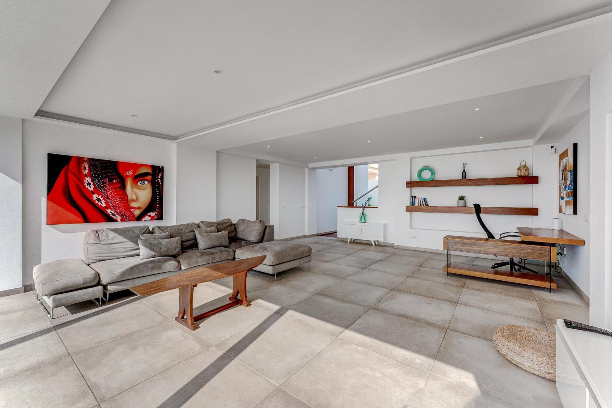 Fabulous Contemporary 5 Bedroom Villa With Private Heated Pool, Sleeps Max 13 Callao Salvaje Exterior photo